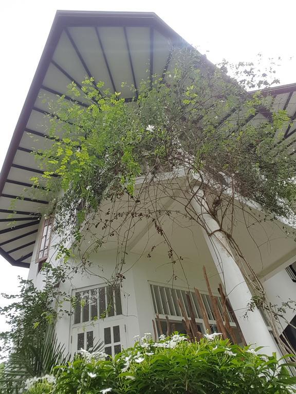 Villa Dewasiri Unawatuna Buitenkant foto