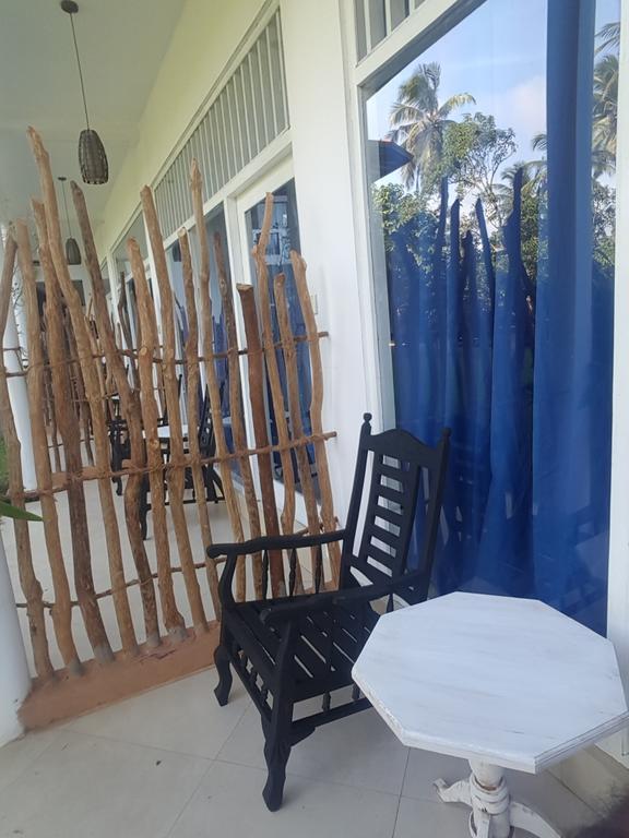 Villa Dewasiri Unawatuna Buitenkant foto