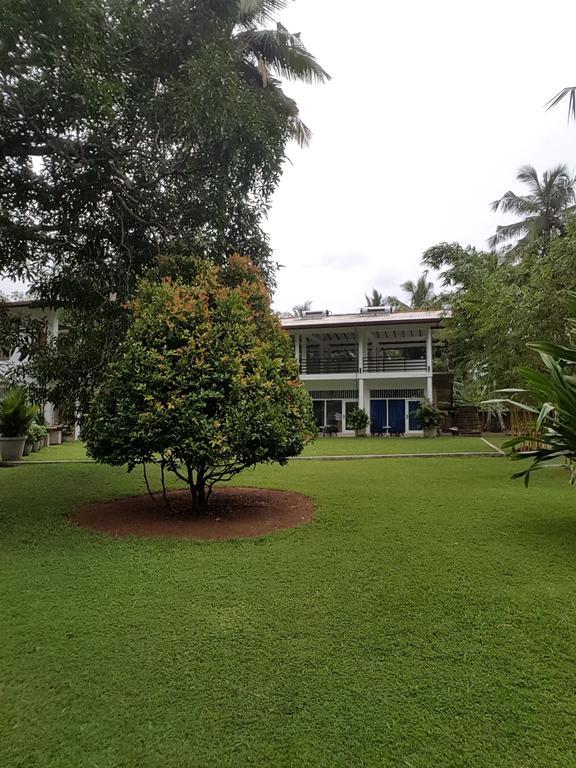 Villa Dewasiri Unawatuna Buitenkant foto