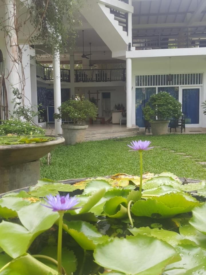 Villa Dewasiri Unawatuna Buitenkant foto